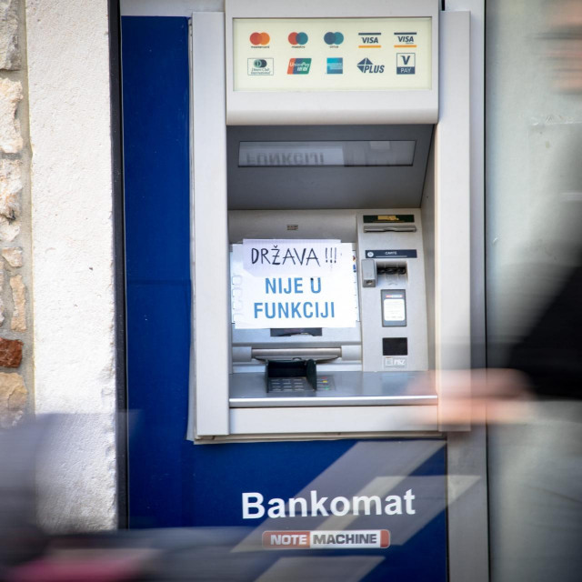 Bankomat, Ilustrativna fotografija