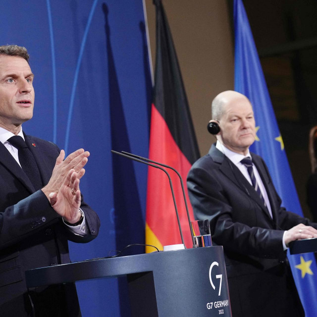 Emmanuel Macron i Olaf Scholz
