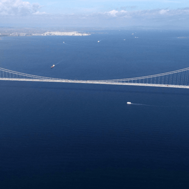 Viseći most 1915 Canakkale koji spaja Europu i Aziju preko tjesnaca Dardaneli
