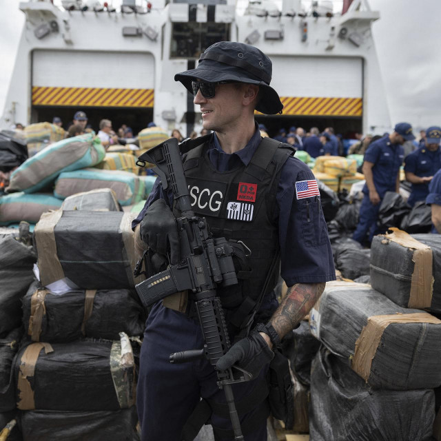 Obalna straža prilikom racija koristila je suvremenu tehnologiju poput dronova i posebnih infracrvenih kamera
