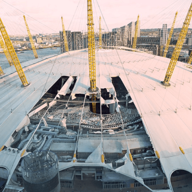 Prizori štete i valova koje izazvala oluja Eunice
