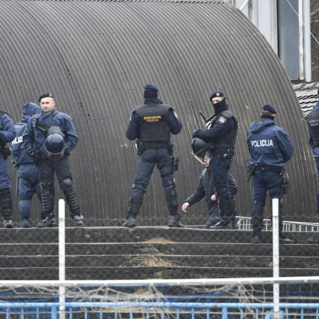 Policijsko osiguranje na stadionu u Kranjčevićevoj
