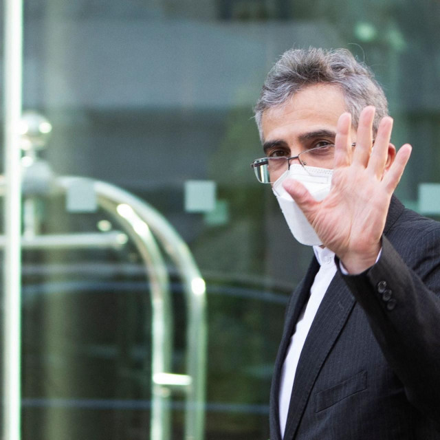 Glavni pregovarač za iranski nuklearni program Ali Bagheri Kani snimljen nakon sastanka
