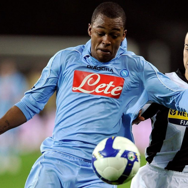 Kada je stigao u Napoli Fabiano Santacroce je slovio za velikog talenta kojem predviđaju zvjezdanu karijeru