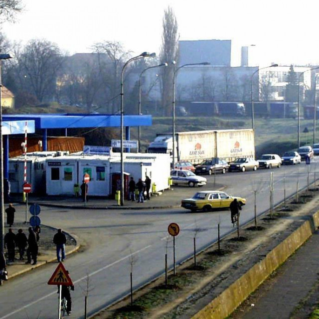 Granični prijelaz Slavonski Brod-Bosanski Brod
