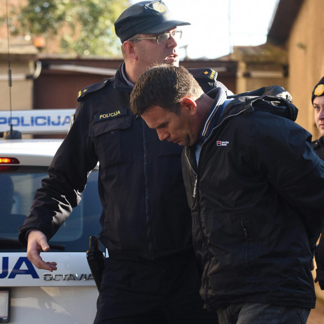 Privođenje Roberta Žaje
