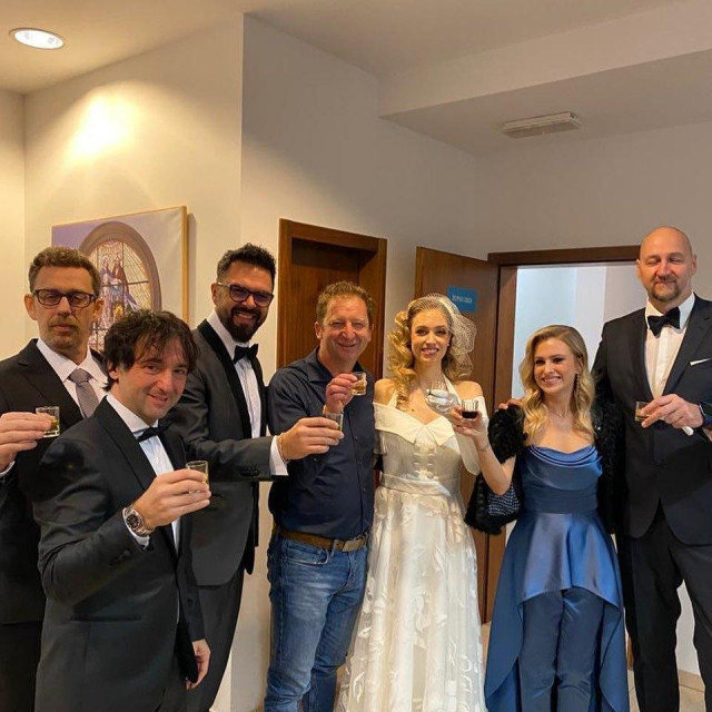 Petar Grašo i kumovi
