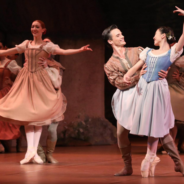 Premjera Baleta Giselle.
