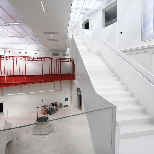 Providurova palača
