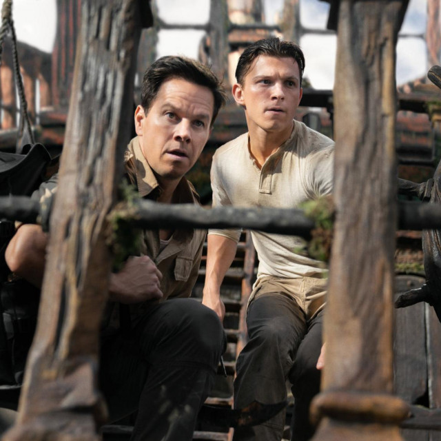 Tom Holland i Mark Wahlberg u filmu ”Uncharted”
