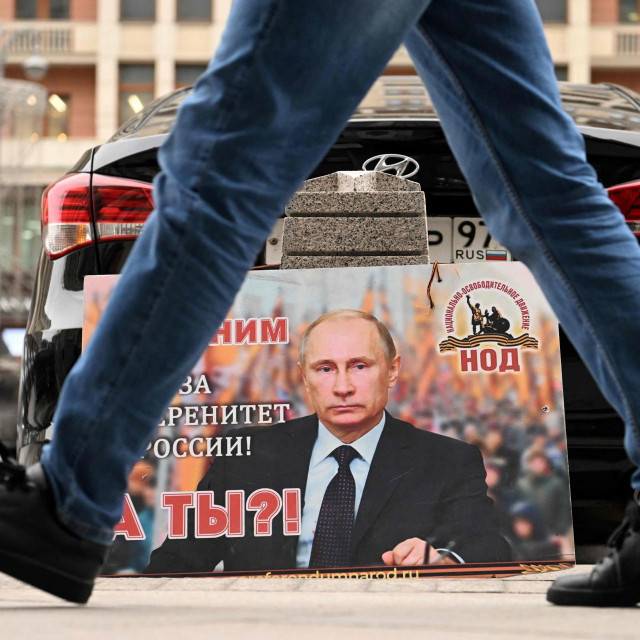 Glasnogovornik Swifta odbio je komentirati kako će reagirati na američke sankcije
