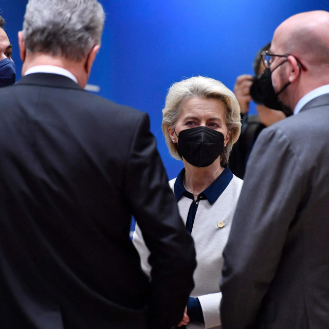 Ursula von der Leyen
