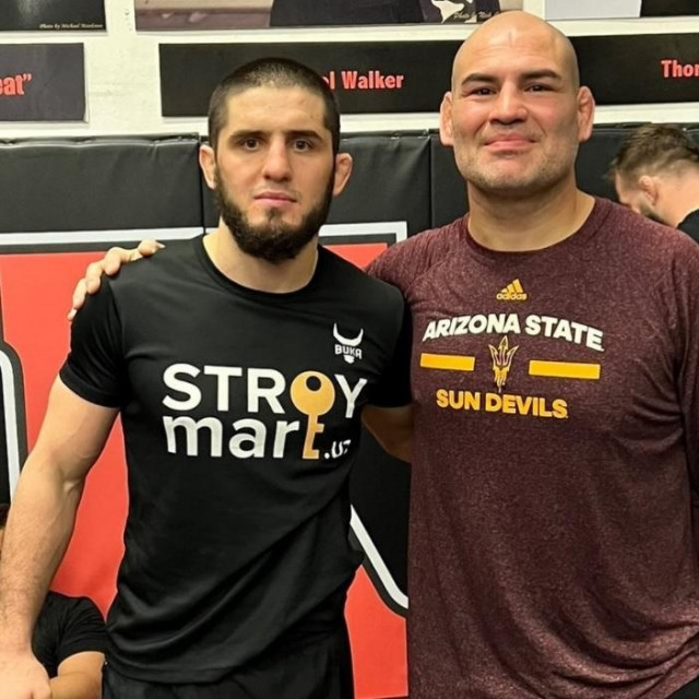Islam Makhachev i Cain Velasquez