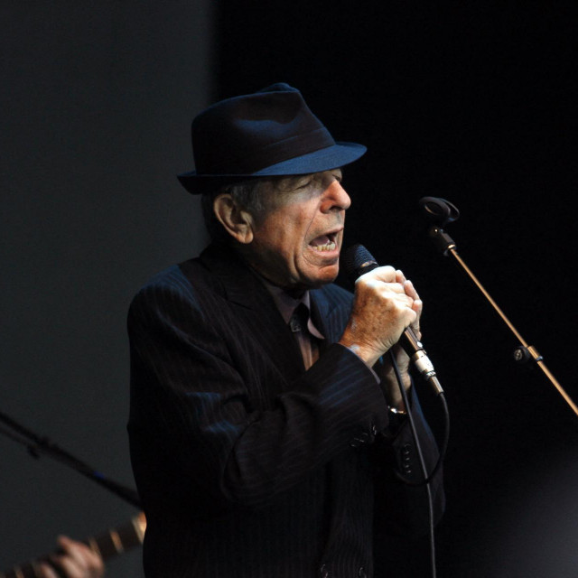 Leonard Cohen
