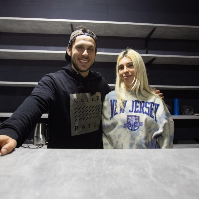 Ira i Aleksander: Ispraznili smo sve i počeli stavljati krevete, a prije 24 sata počeli su pristizati prvi ljudi. Bilo nam je normalno to učiniti u ovakvoj situaciji
