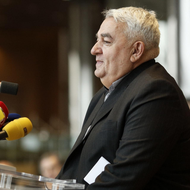 Ivan Zvonimir Čičak 
