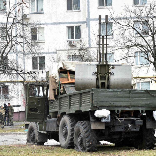 Uništeno rusko vozilo u Kijevu
