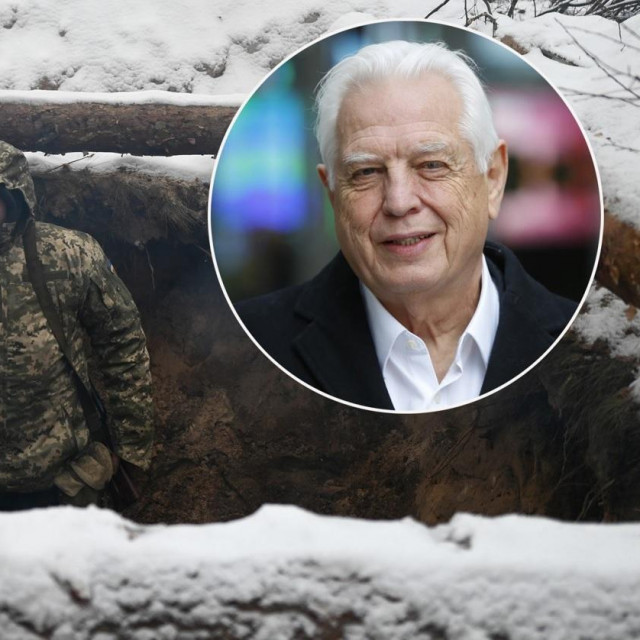 ukrajinski vojnik brani Kijev; John Simpson (u krugu)
