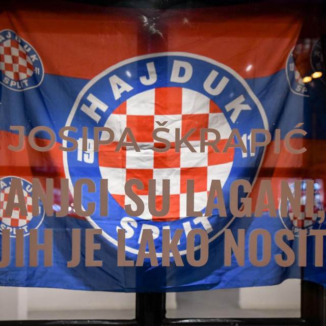 Izložba ”Janjci su lagani, njih je lako nositi”

