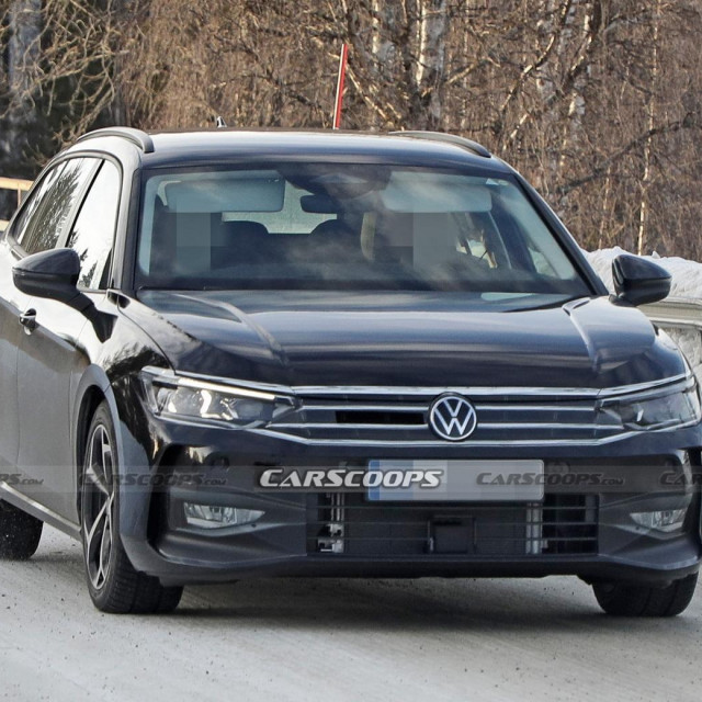 2024. Volkswagen Passat Variant
