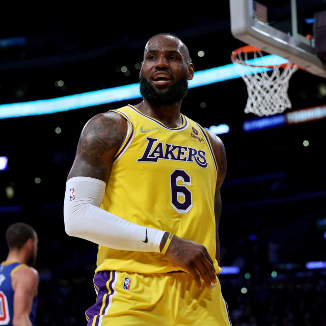 LeBron James je odlučio svima pokazati da je još uvijek živ

