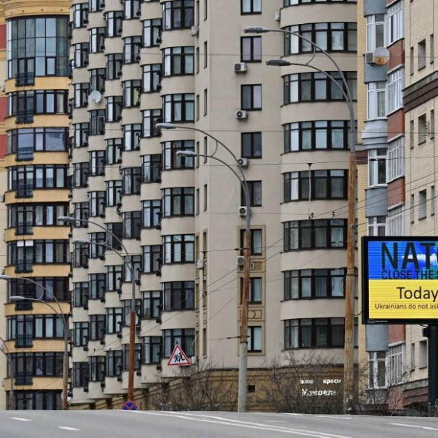 Ukrajina nastoji dobiti članstvo u Europskoj uniji i NATO-u, čemu se Moskva protivi
