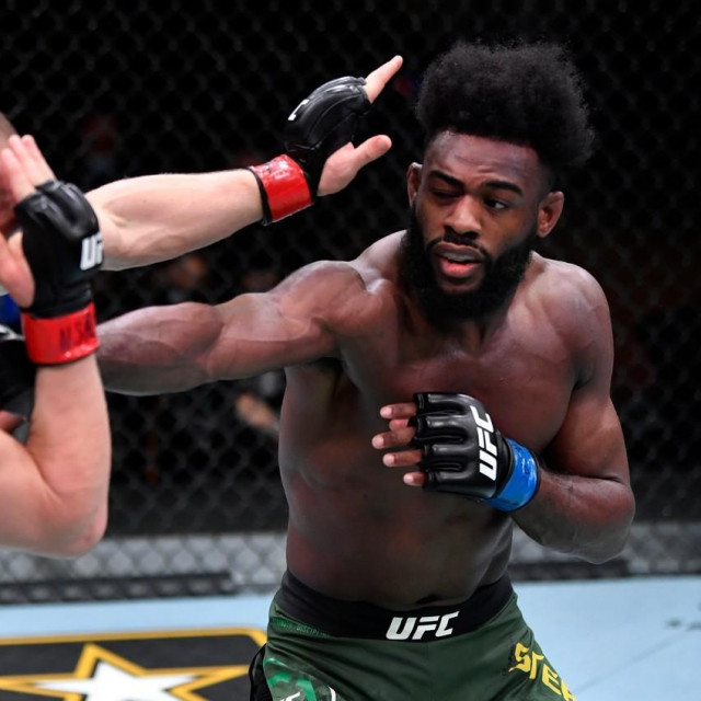 Petr Yan vs. Aljamain Sterling
