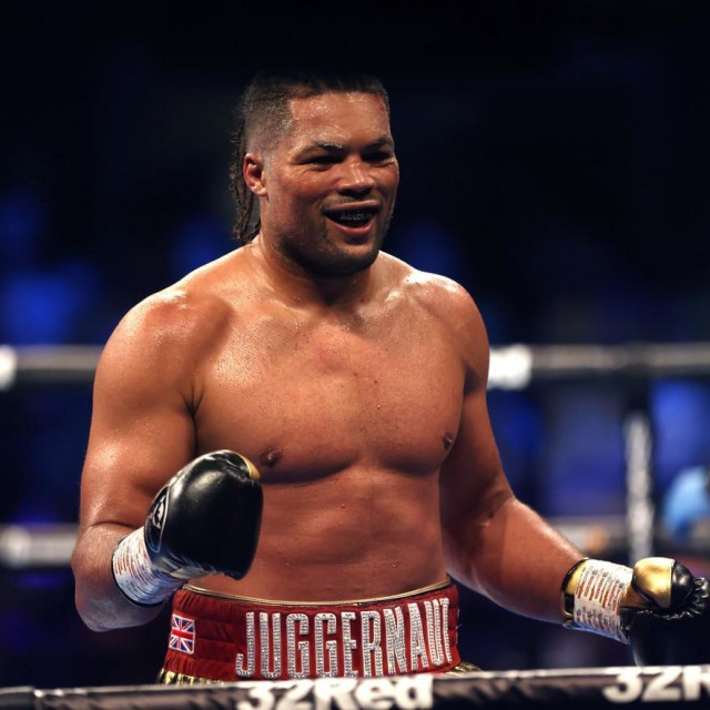 Joe Joyce celebrates victory against Carlos Takam after the referee stops the fight in the sixth round during the WBO International, WBC Silver and Commonwealth Heavyweight Title Championships at the SSE Arena, London. Picture date: Saturday July 24, 2021.,Image: 623149254, License: Rights-managed, Restrictions: Use subject to restrictions. Editorial use only, no commercial use without prior consent from rights holder., Model Release: no, Credit line: Steven Paston/PA Images/Profimedia
