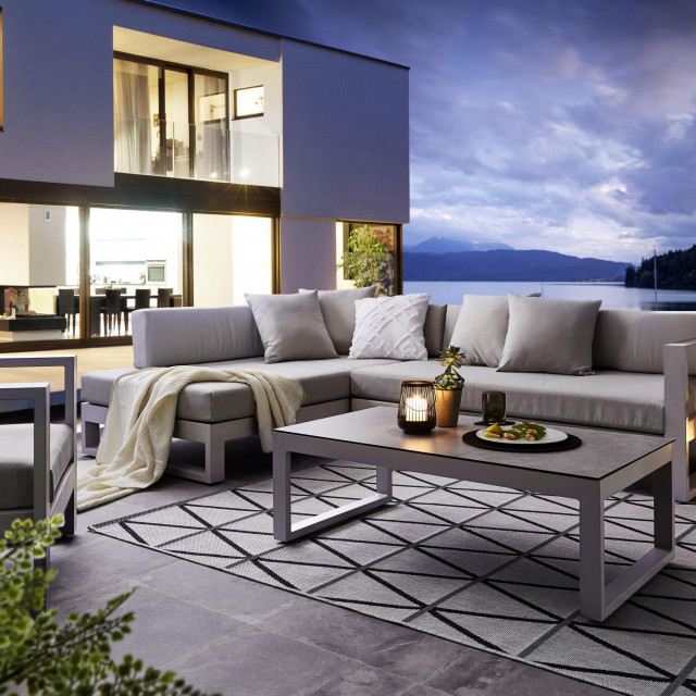 Garnitura Willis-O-Shop, cijena: 8.999 kn
