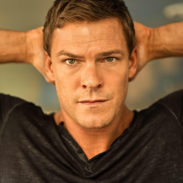 Alan Richtson kao Jack Reacher
