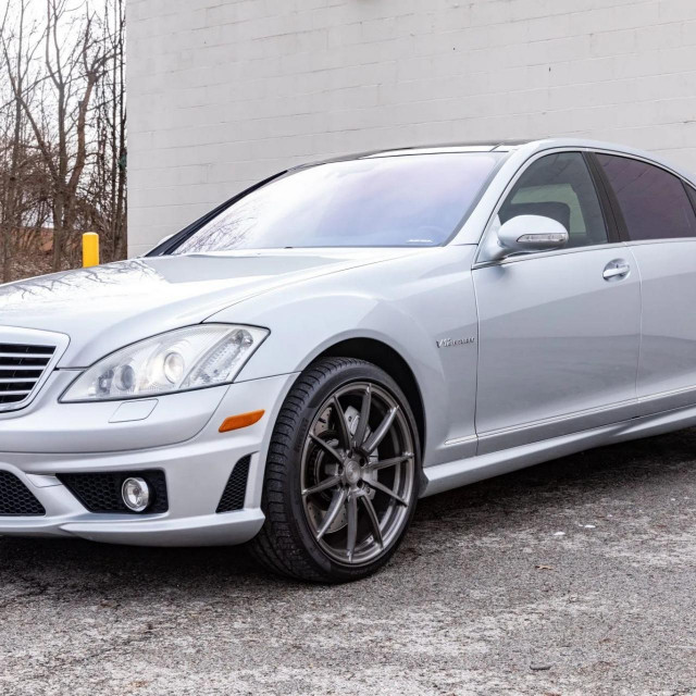 Mercedes S65 AMG
