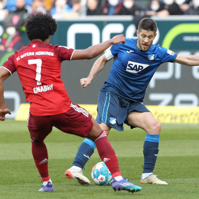 Kramarić protiv Gnabryja
