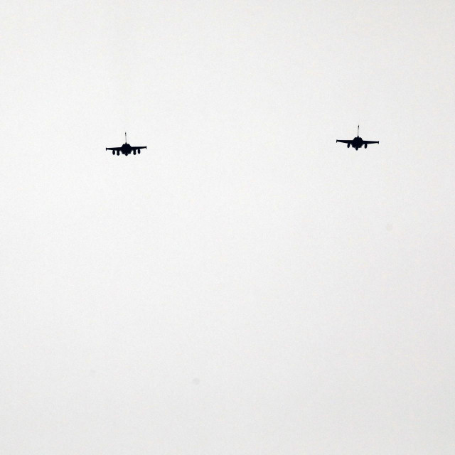Francuski Rafalei i hrvatski MiG-ovi tijekom preleta Zagreba
