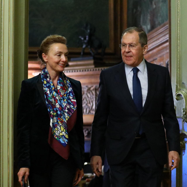 Marija Pejčinović Burić i Sergej Lavrov 2020. godine

