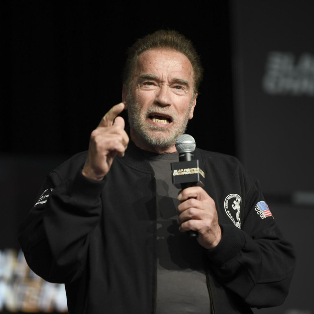 Arnold Schwarzenegger
