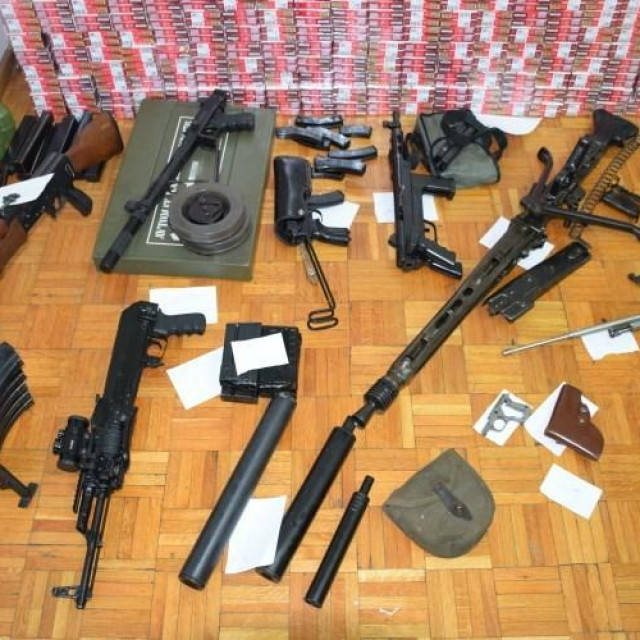 Zaplijenjeno oružje
