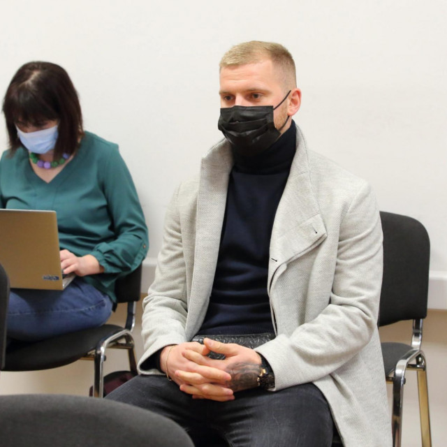 Petar Bočkaj u sudnici (arhiva)









 
