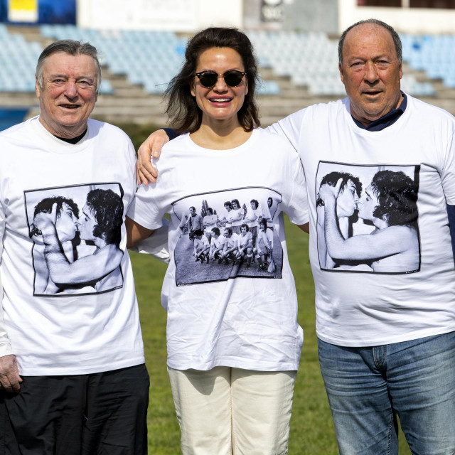 Hajdučke igračke ikone krase majice Monike Sablić
