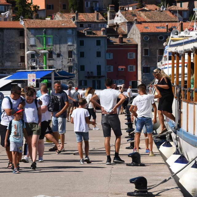 Turisti u Rovinju

