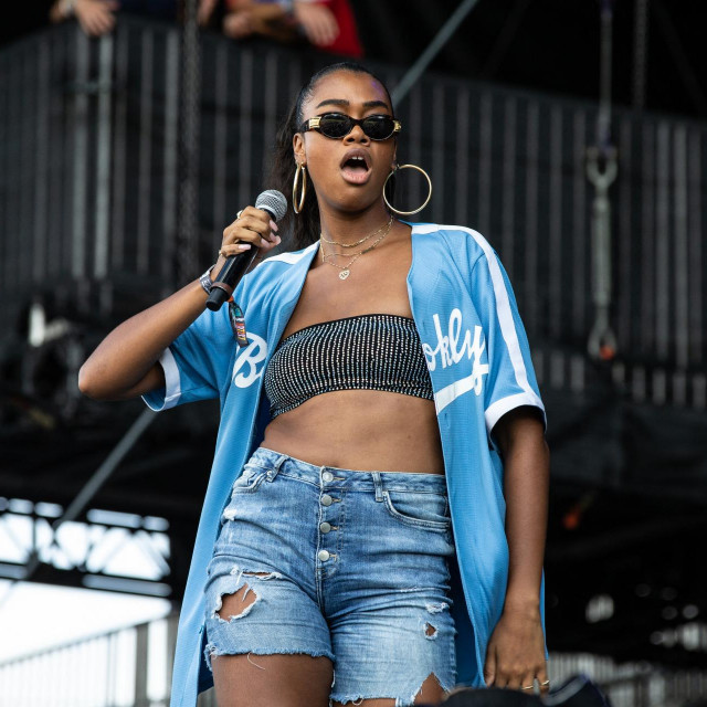 Amber Mark tijekom nastupa na glazbenom festivali ACL Music Festival
