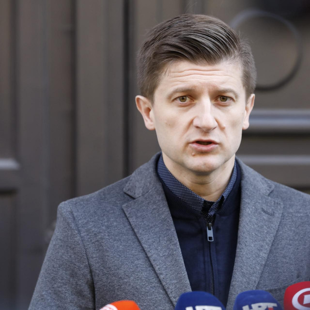 Zdravko Marić

