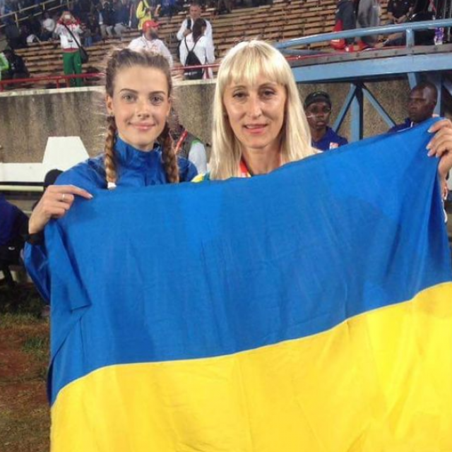 Jaroslava Mahučih lijevo
