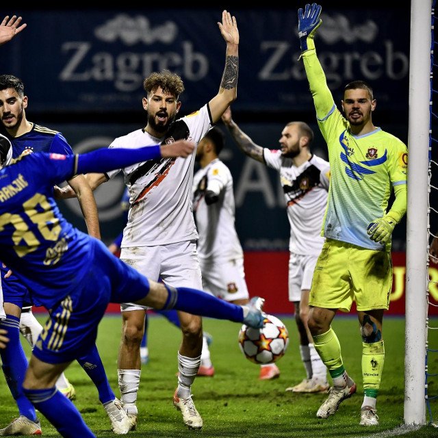 Dominik Kotarski mogao bi još jedno sezonu ostati u Gorici, ali to ovisi o Ajaxu
