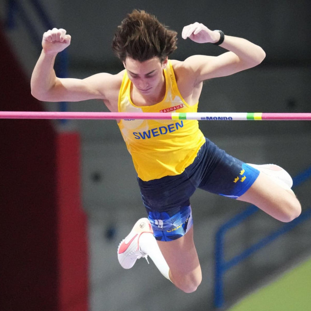 Armand Duplantis je srušio magičnu granicu od 6,20 metara
