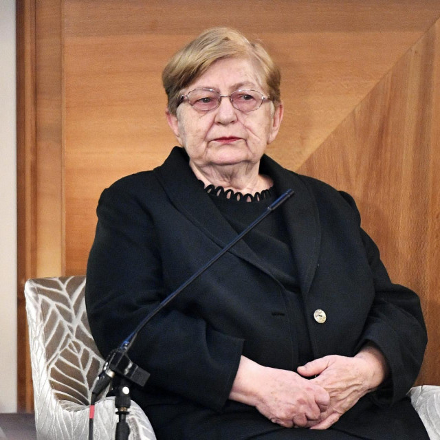 Dr. Vesna Bosanac
