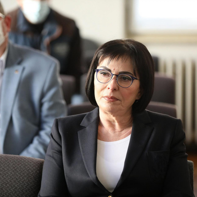 Marina Lovrić Merzel
