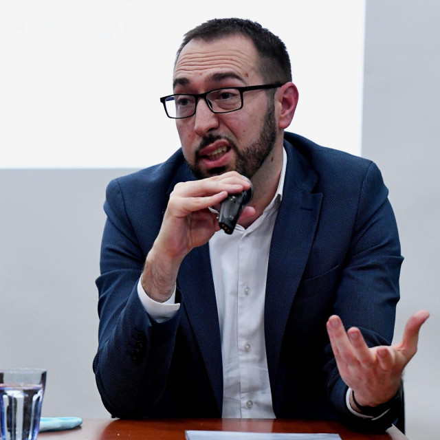 Tomislav Tomašević
