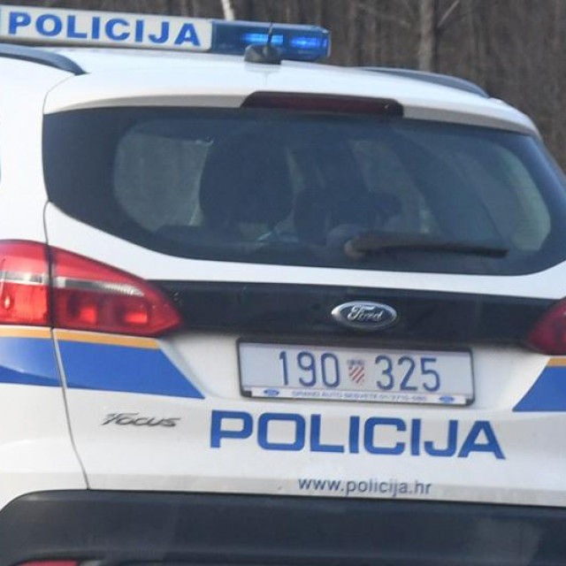 Ilustracija, policijsko vozilo
