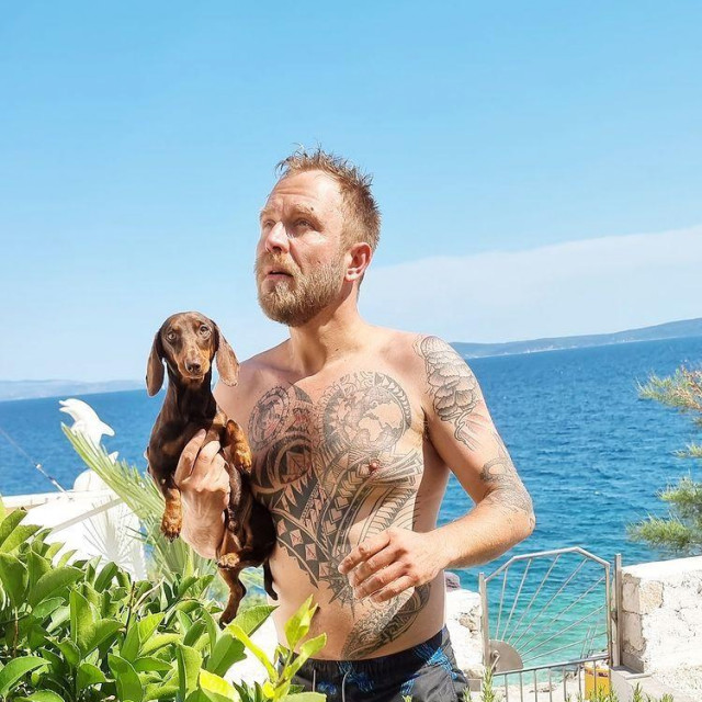 Ivan Pažanin sa psom
