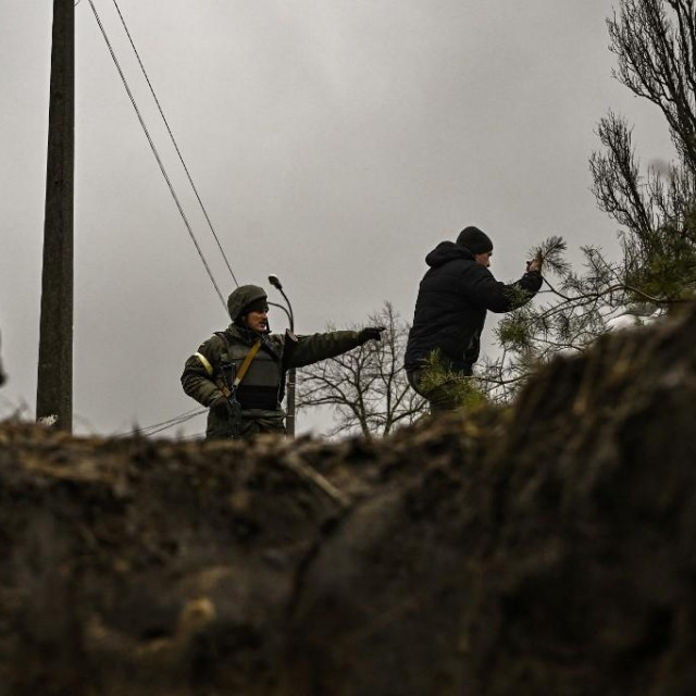 Vojnik i muškarac koji se skrivao, ilustracija
